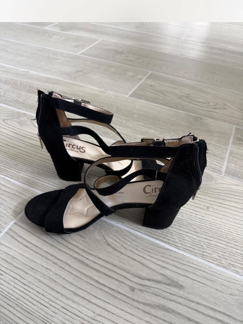 Circus by Sam Edelman stylish black